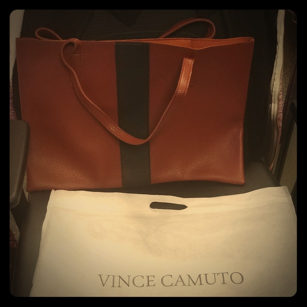 Vince Camuto tote